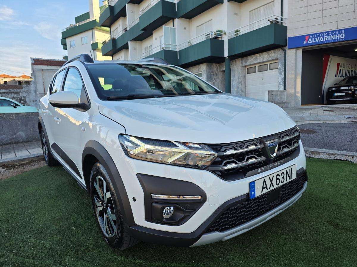 dacia-sandero-2023-gasolina-999cc