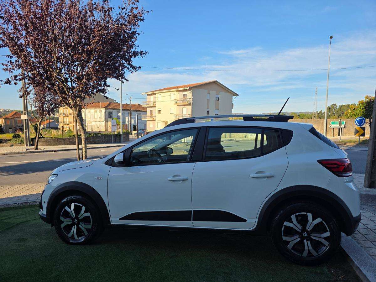dacia-sandero-2023-gasolina-999cc