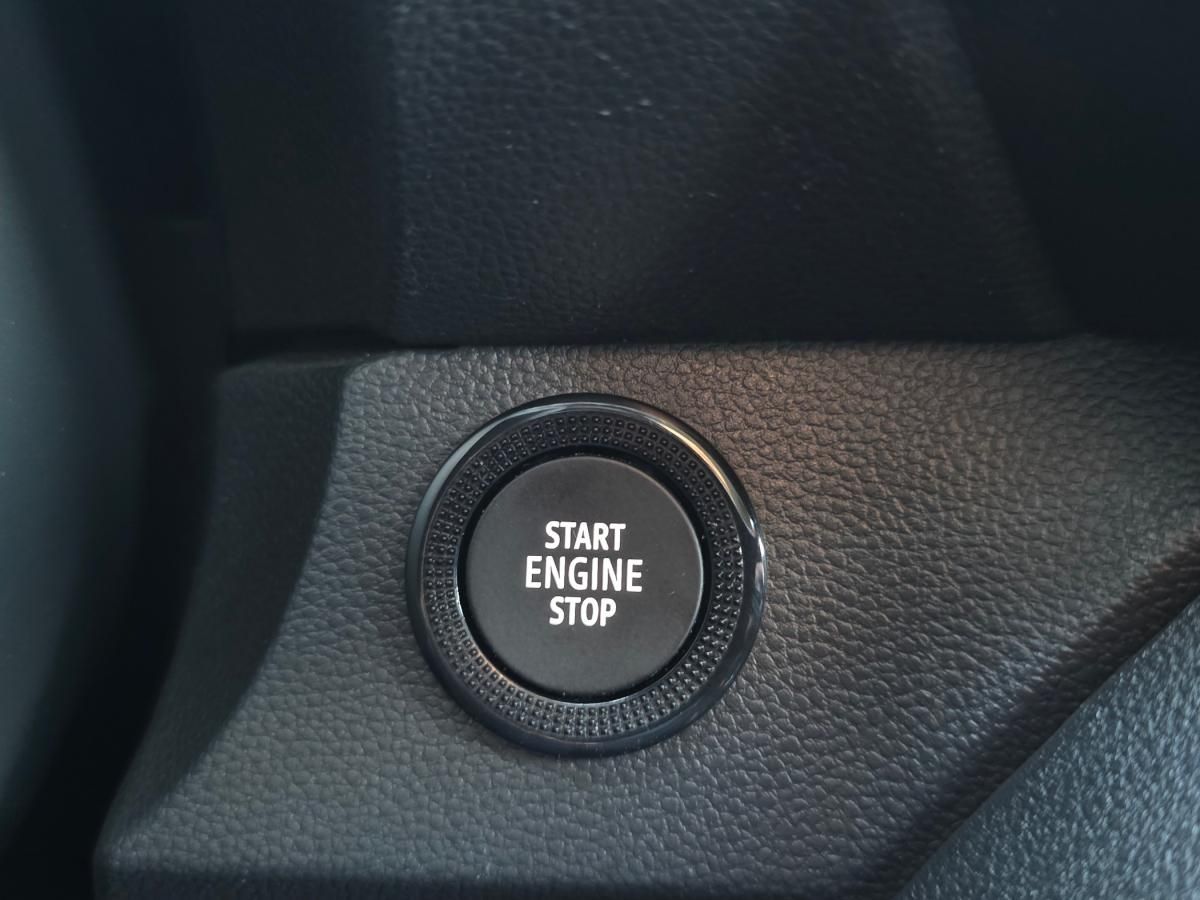 dacia-sandero-2023-gasolina-999cc