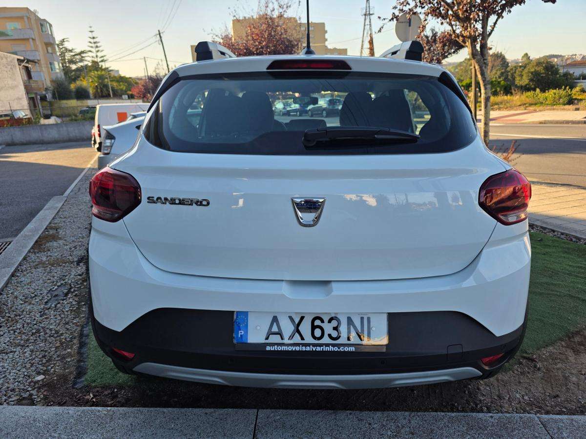 dacia-sandero-2023-gasolina-999cc