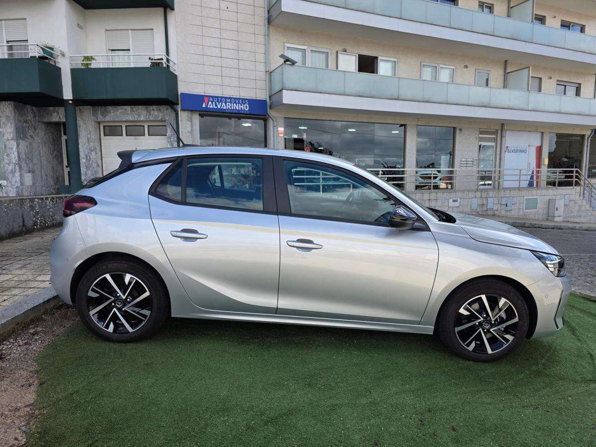 opel-corsa-2025-gasolina-1199cc