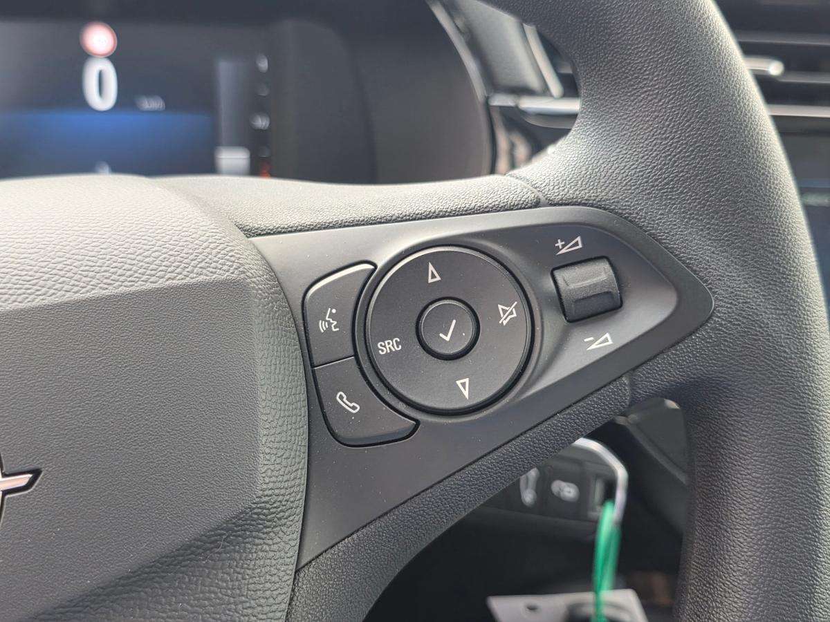 opel-corsa-2025-gasolina-1199cc