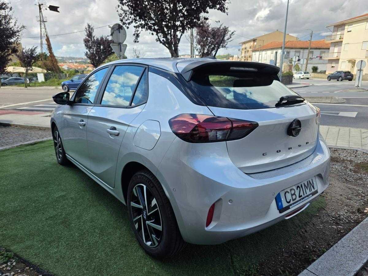 opel-corsa-2025-gasolina-1199cc