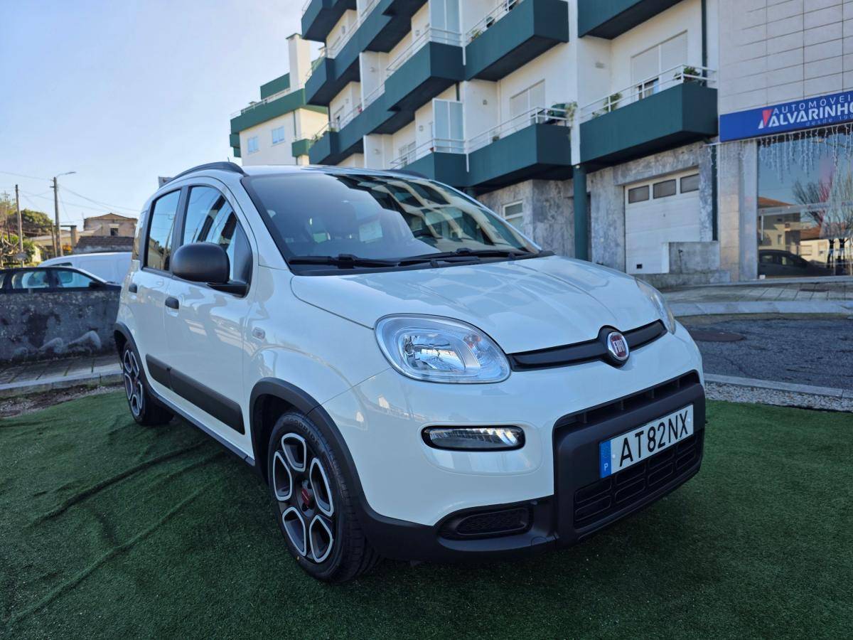 fiat-panda-2022-hibrido-a-gasolina-999cc