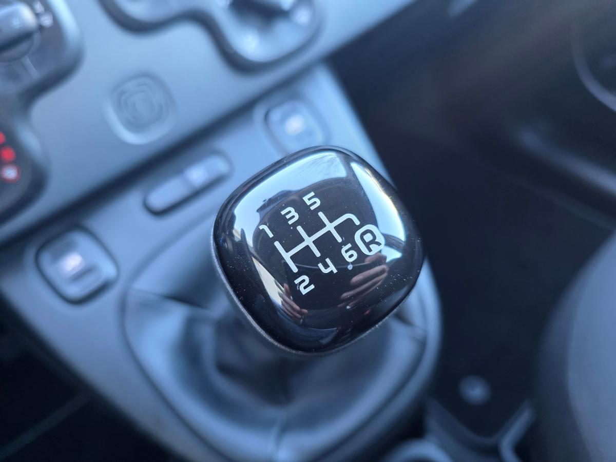 fiat-panda-2022-hibrido-a-gasolina-999cc