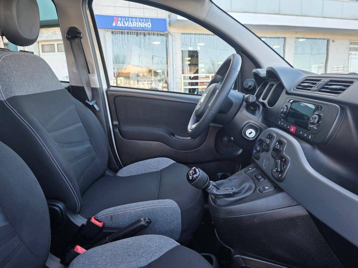 fiat-panda-2022-hibrido-a-gasolina-999cc