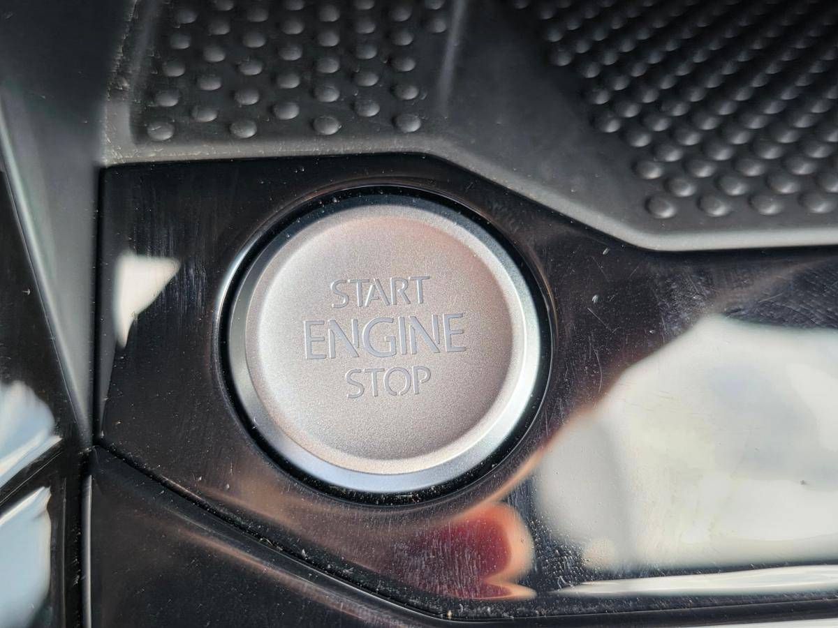 volkswagen-t-roc-2025-gasolina-999cc