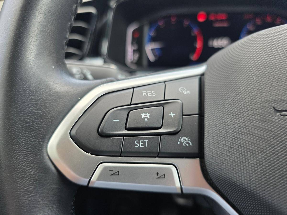 volkswagen-t-roc-2025-gasolina-999cc