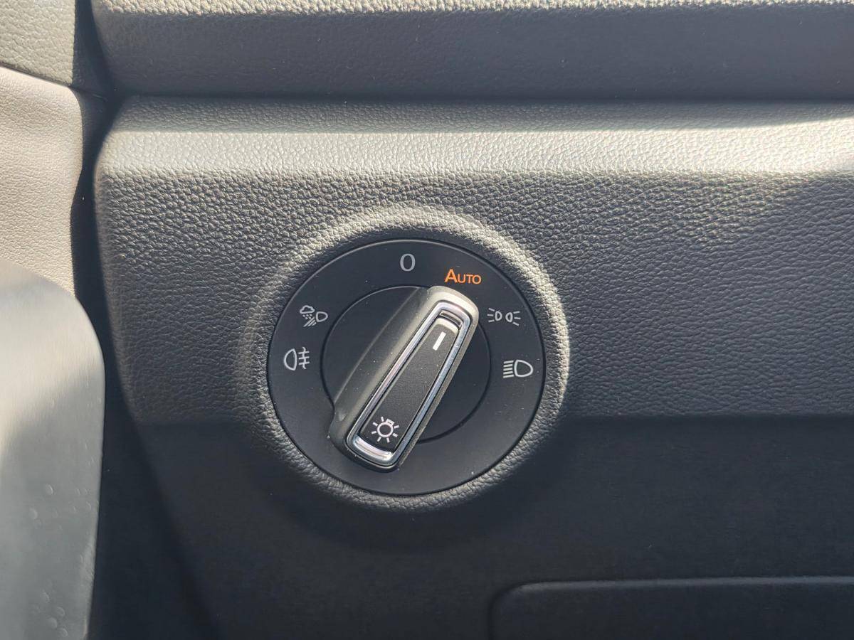 volkswagen-t-roc-2025-gasolina-999cc