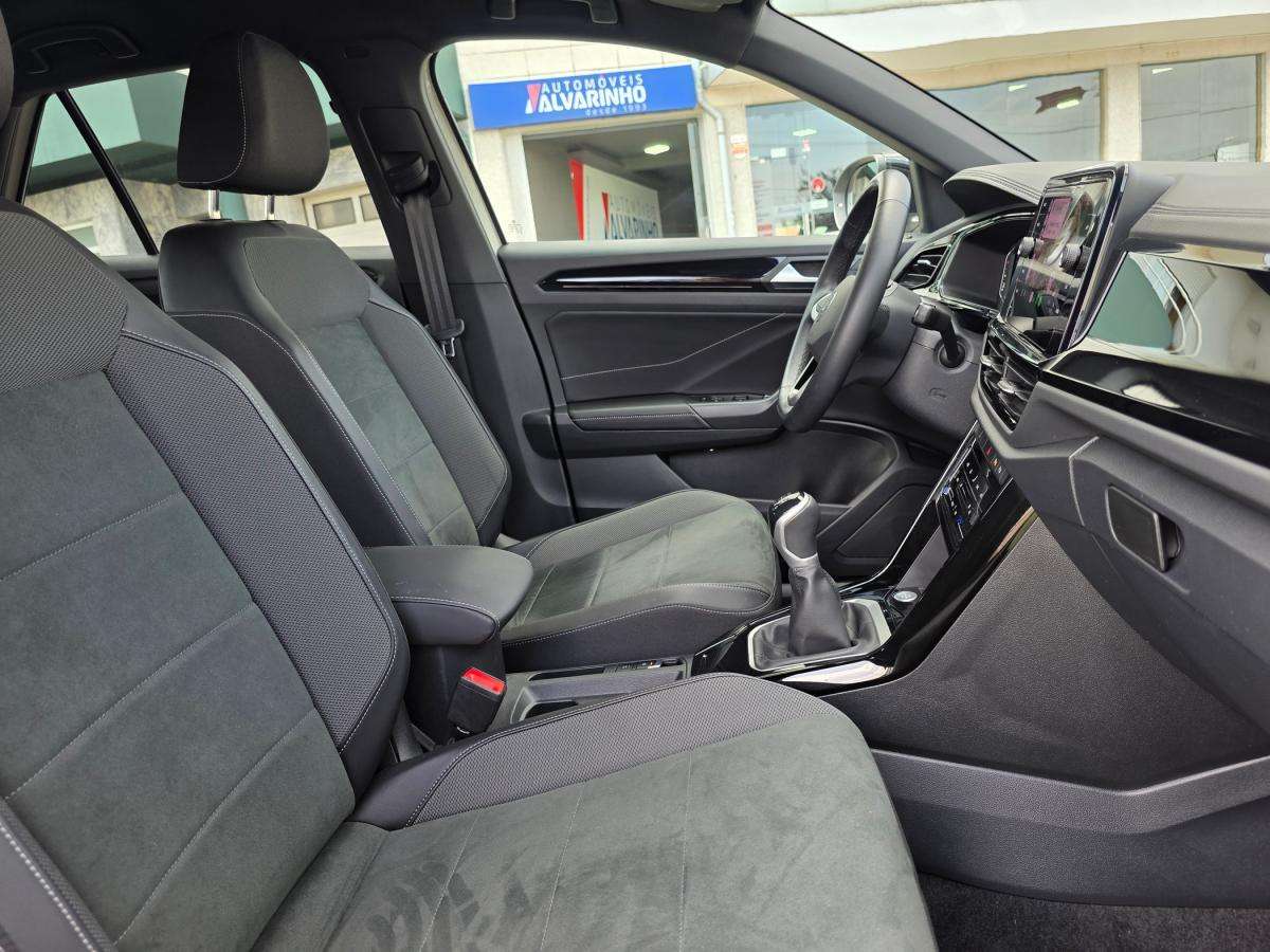 volkswagen-t-roc-2025-gasolina-999cc