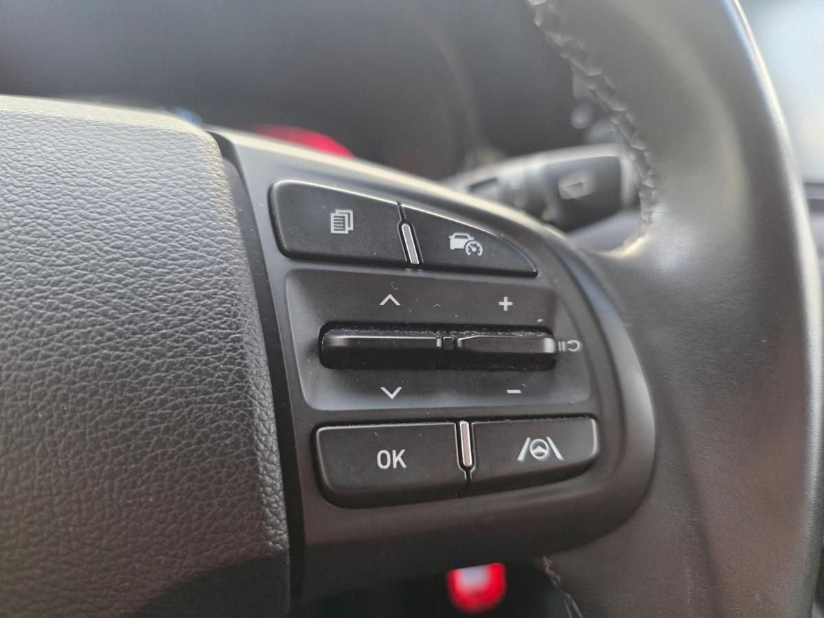 hyundai-i10-2023-gasolina-998cc
