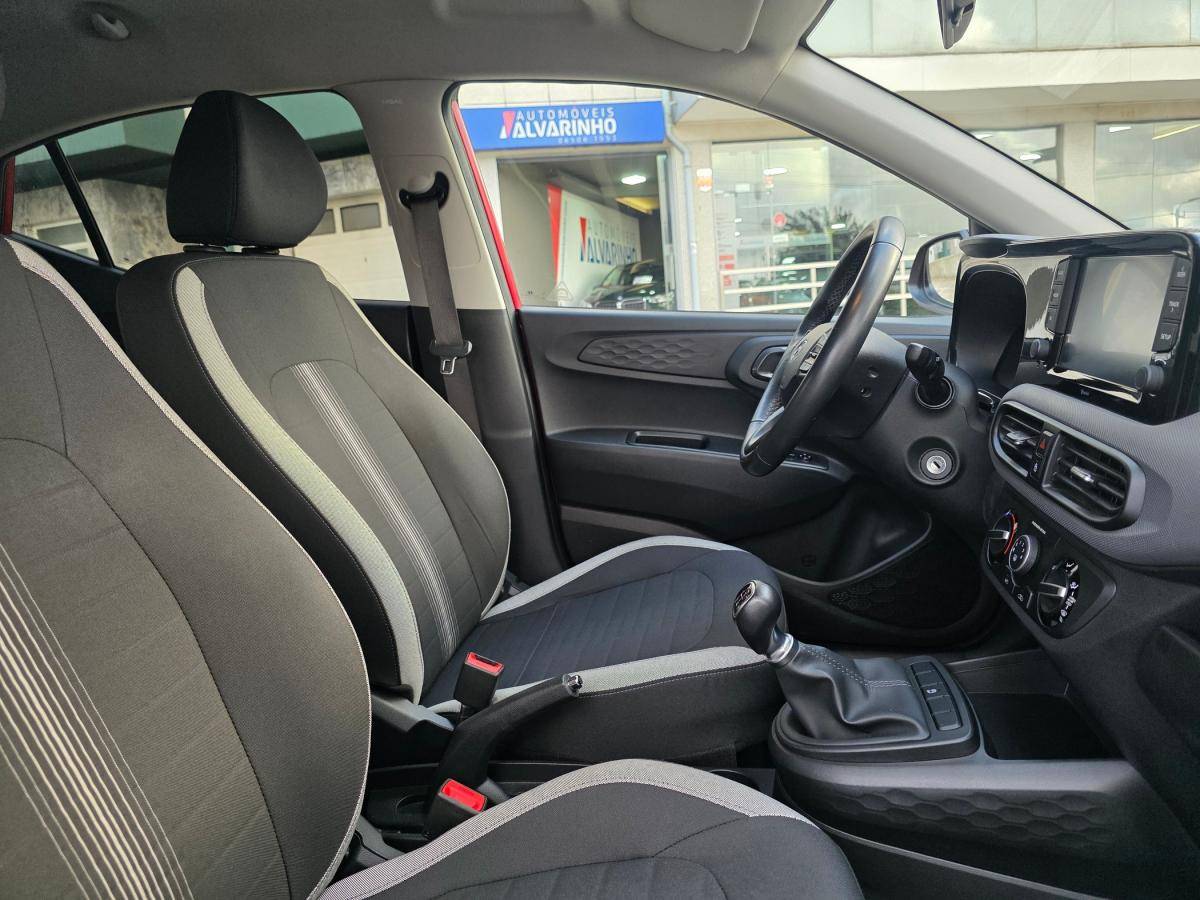 hyundai-i10-2023-gasolina-998cc