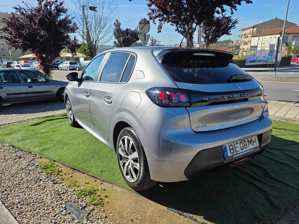 peugeot-208-2023-gasolina-1199cc
