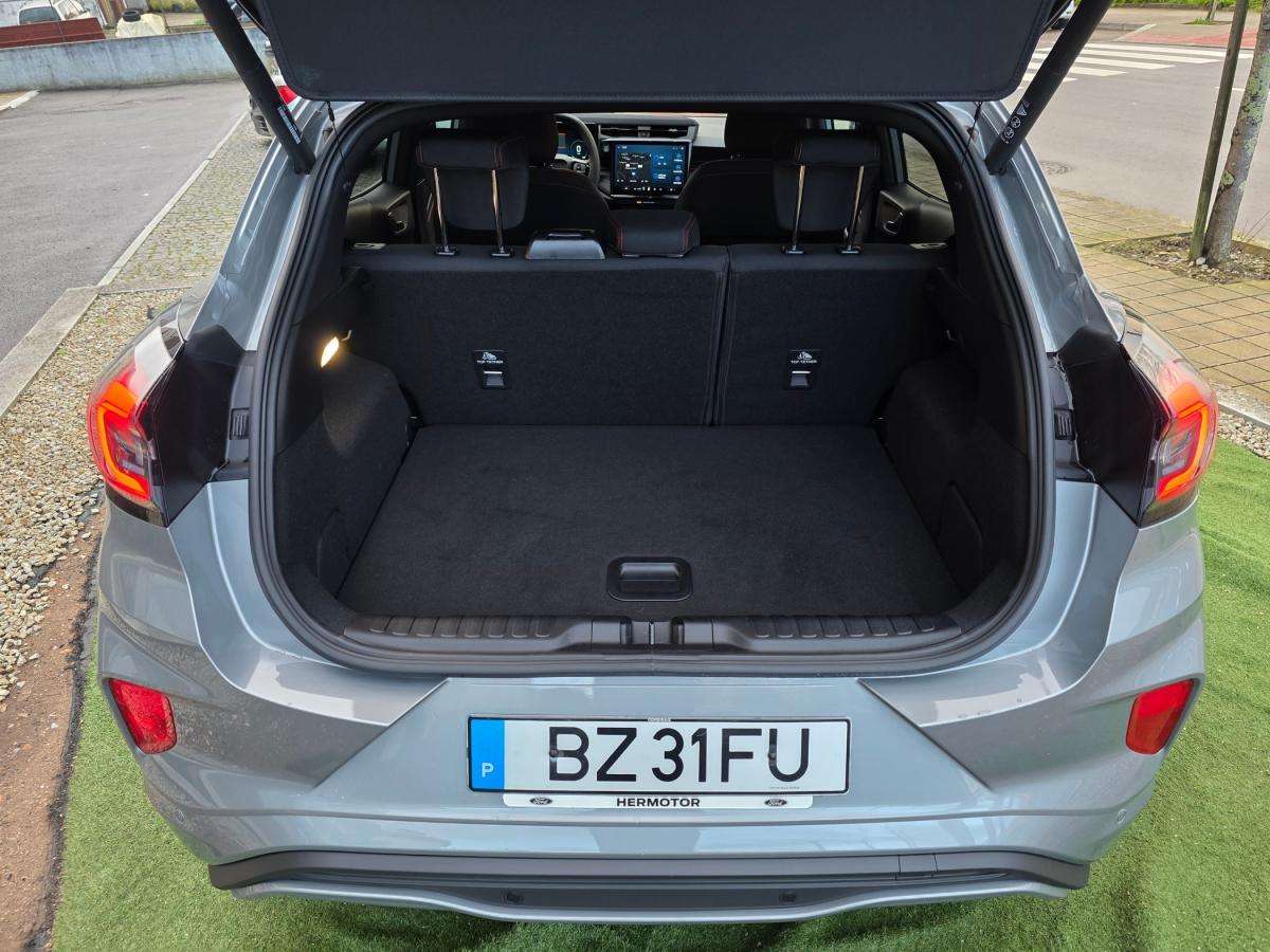 ford-puma-2025-gasolina-998cc