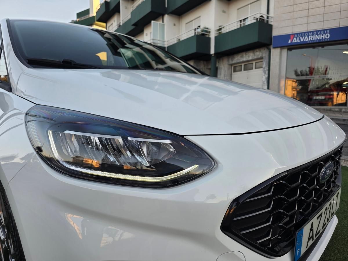 ford-fiesta-2023-gasolina-998cc