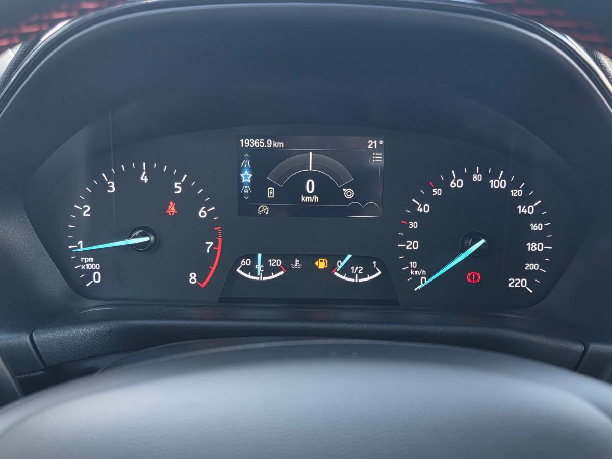 ford-fiesta-2023-gasolina-998cc