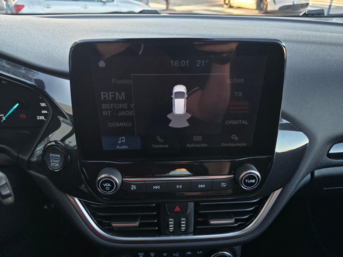 ford-fiesta-2023-gasolina-998cc