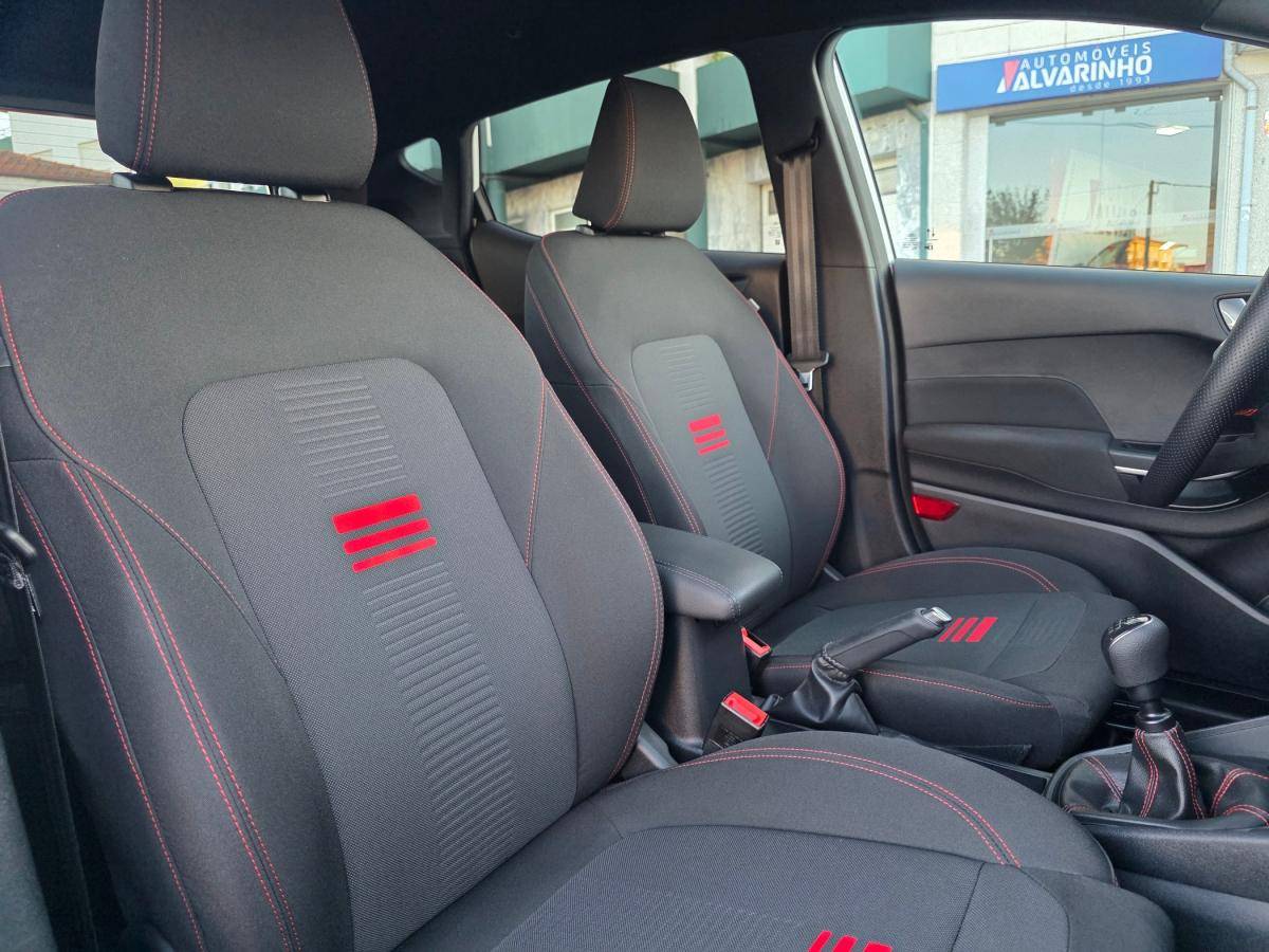 ford-fiesta-2023-gasolina-998cc
