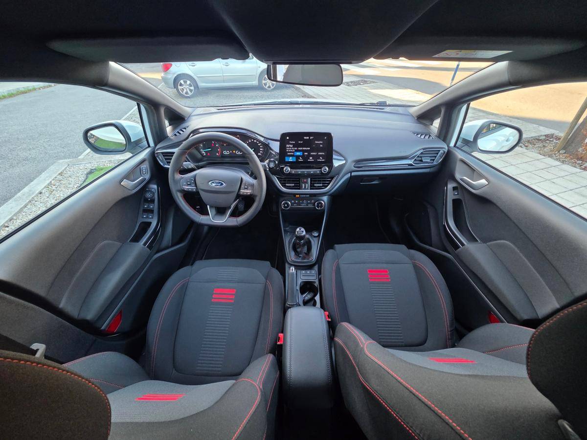 ford-fiesta-2023-gasolina-998cc