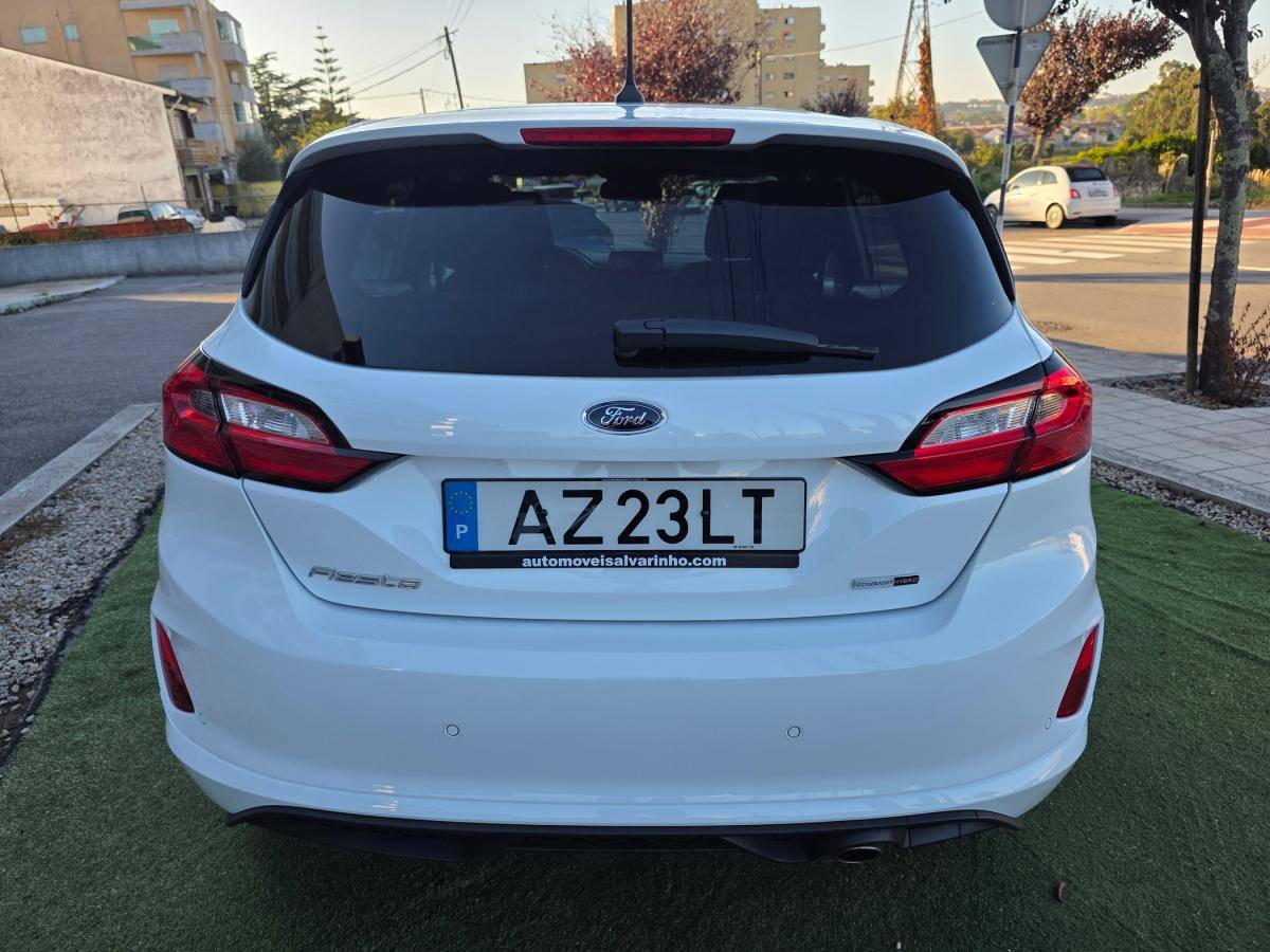 ford-fiesta-2023-gasolina-998cc