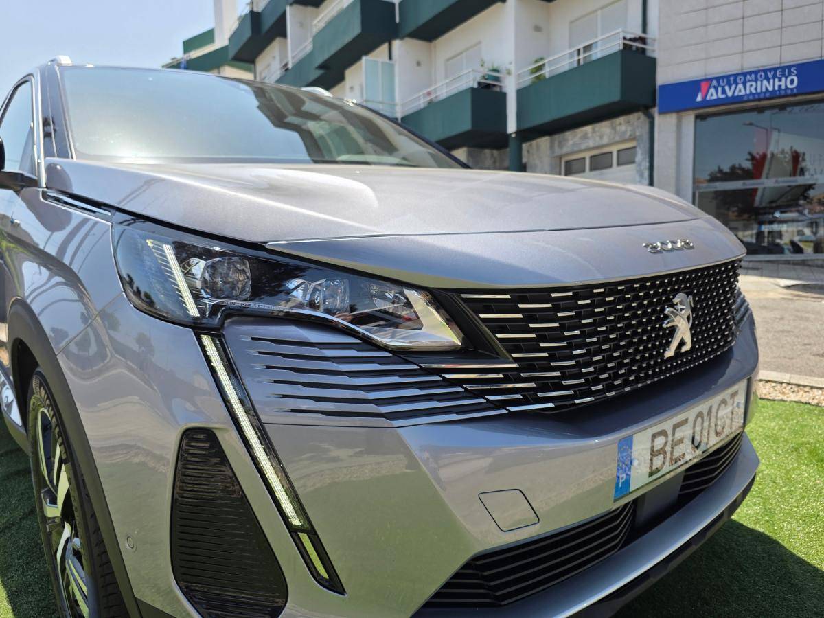 peugeot-3008-2023-hibrido-a-gasolina-1598cc