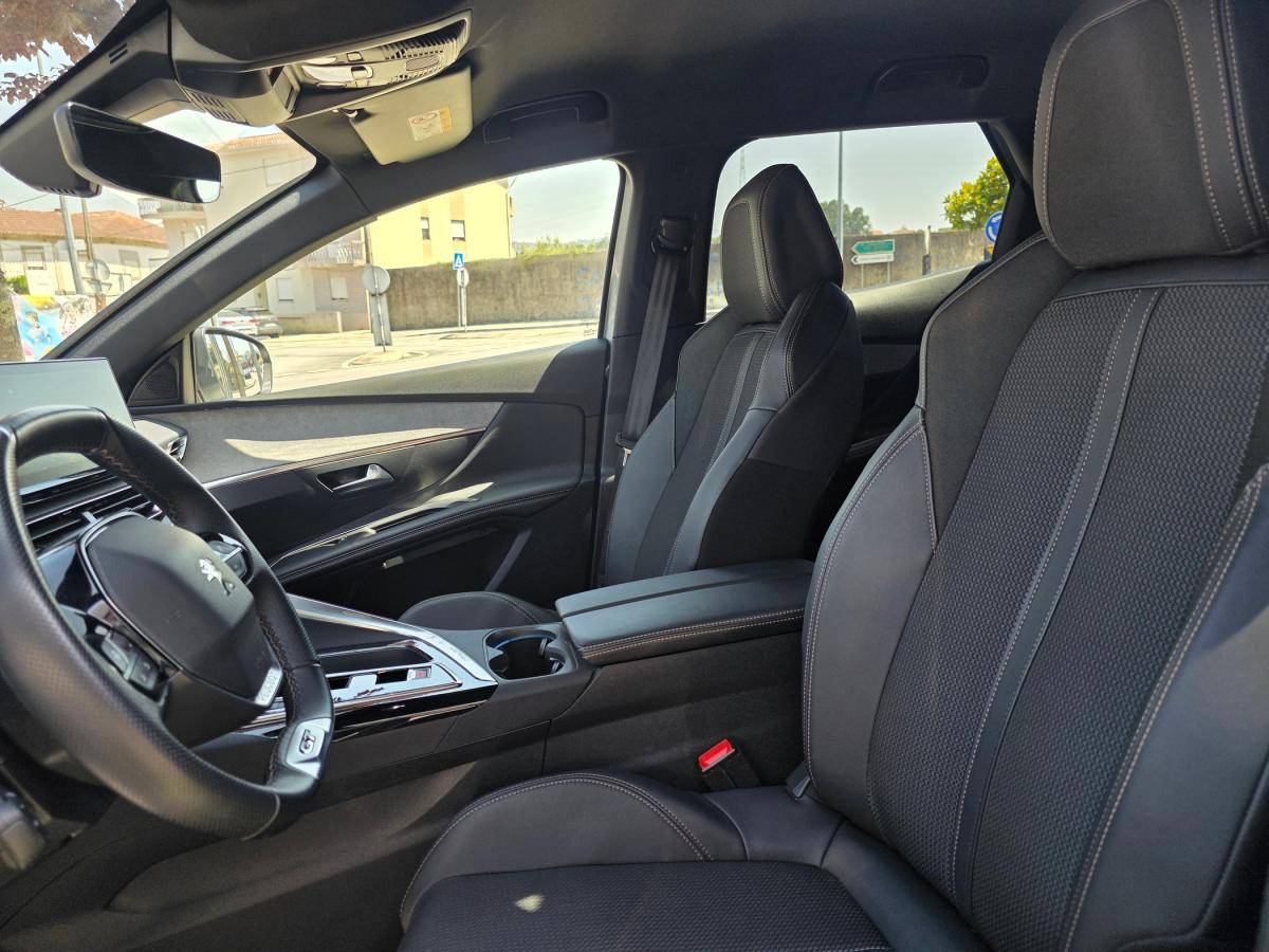 peugeot-3008-2023-hibrido-a-gasolina-1598cc