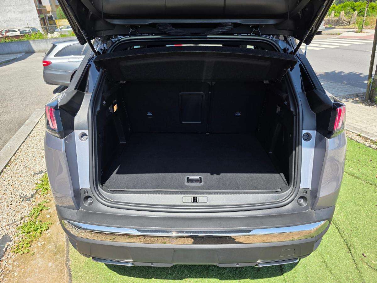 peugeot-3008-2023-hibrido-a-gasolina-1598cc