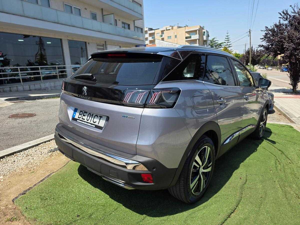 peugeot-3008-2023-hibrido-a-gasolina-1598cc