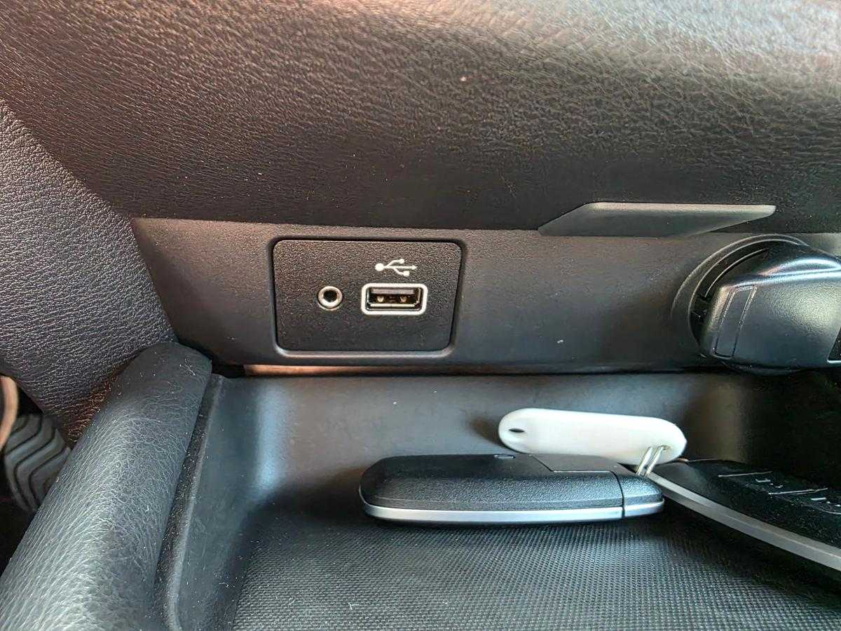 nissan-juke-2023-gasolina-999cc