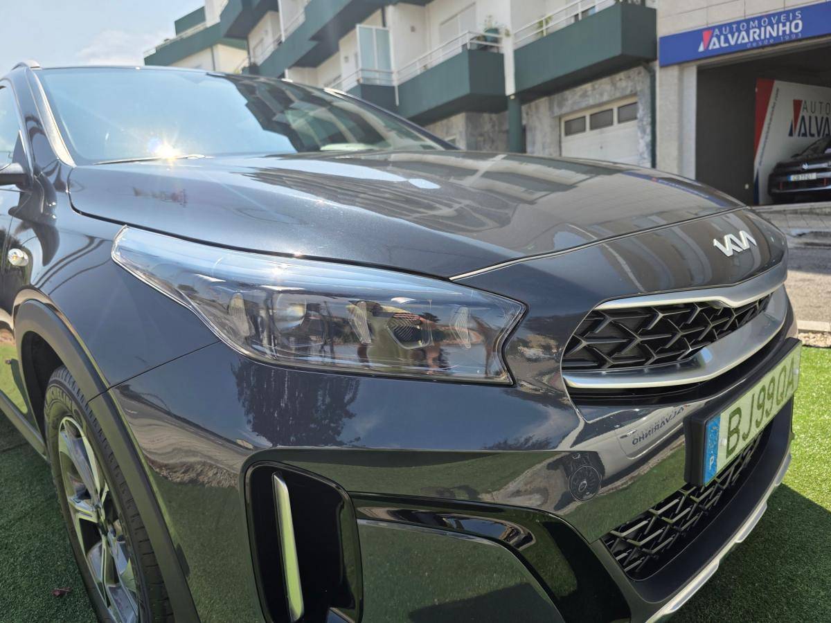 kia-xceed-2024-gasolina-998cc