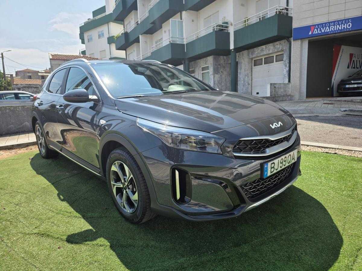 kia-xceed-2024-gasolina-998cc
