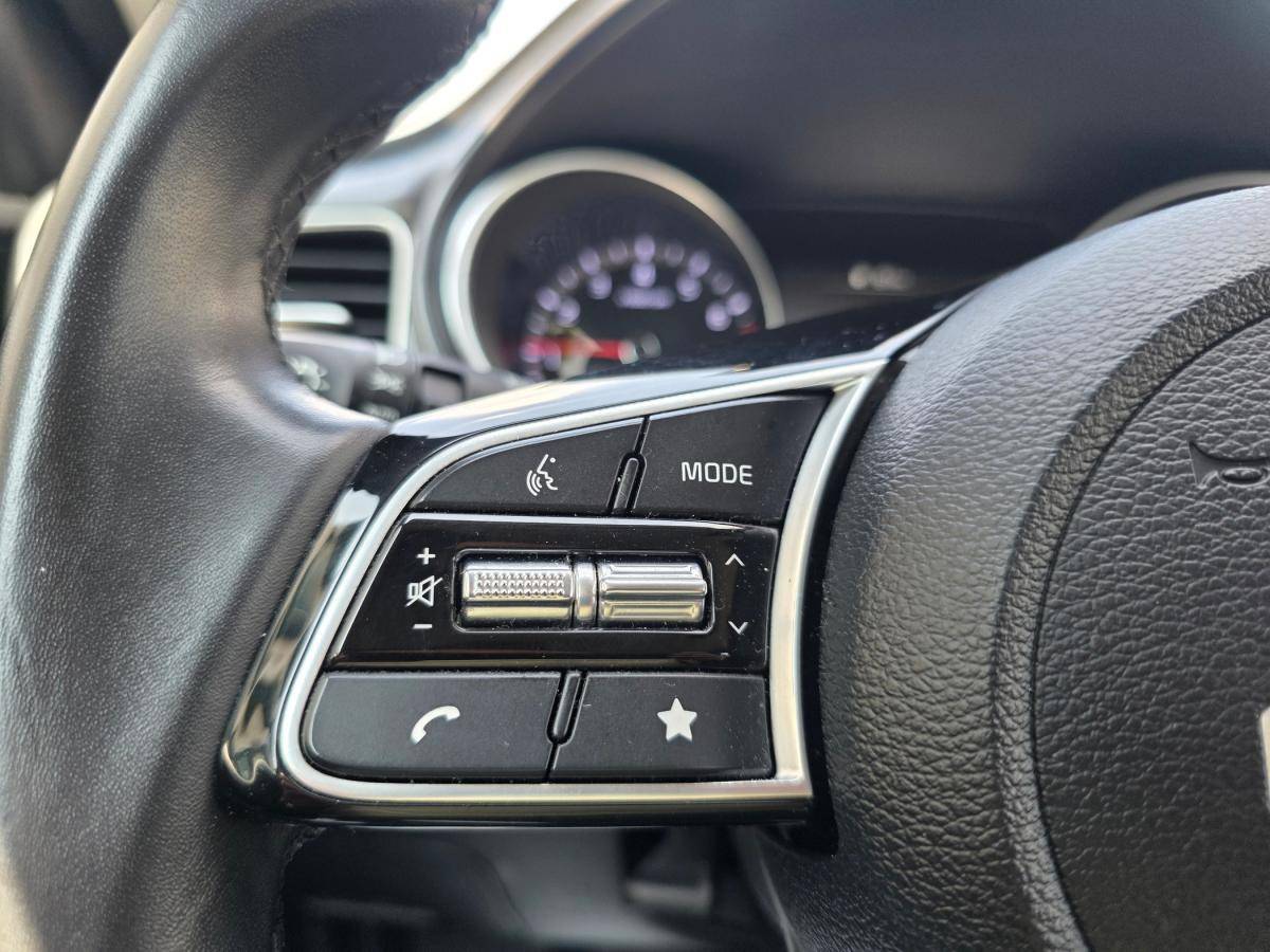 kia-xceed-2024-gasolina-998cc
