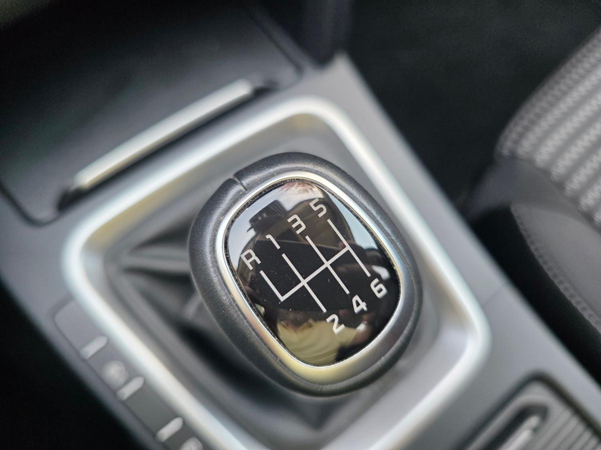 kia-xceed-2024-gasolina-998cc