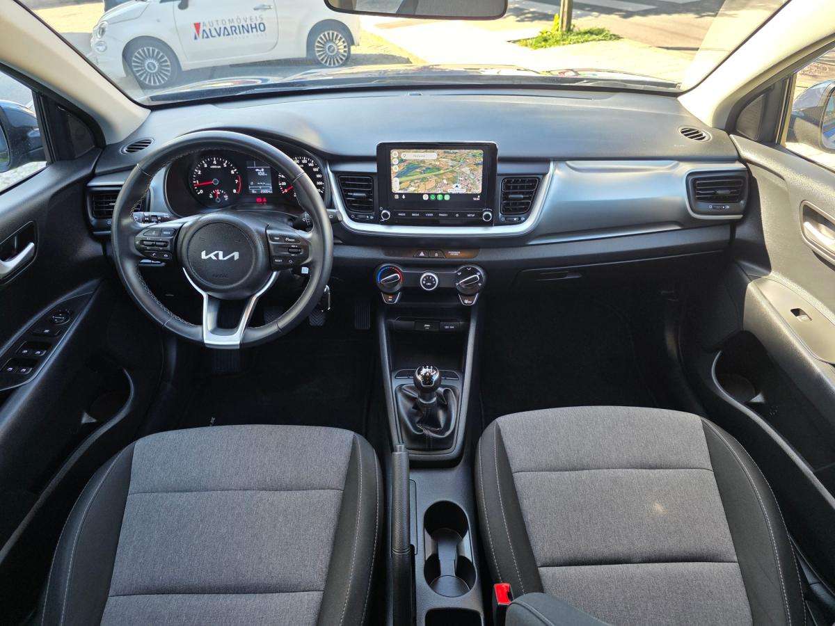 kia-stonic-2024-gasolina-1197cc