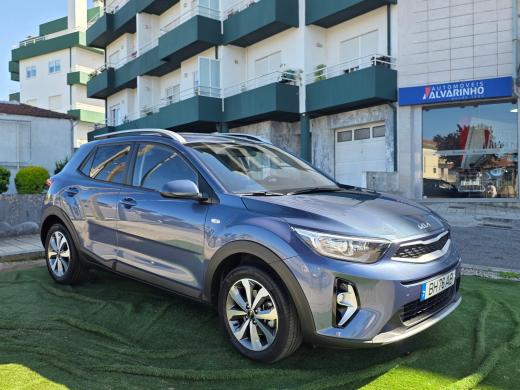 kia-stonic-2024-gasolina-1197cc
