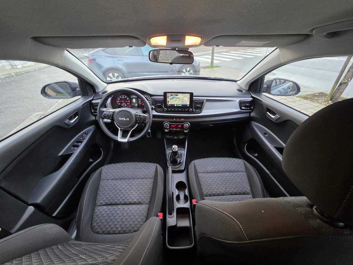 kia-rio-2022-gasolina-998cc