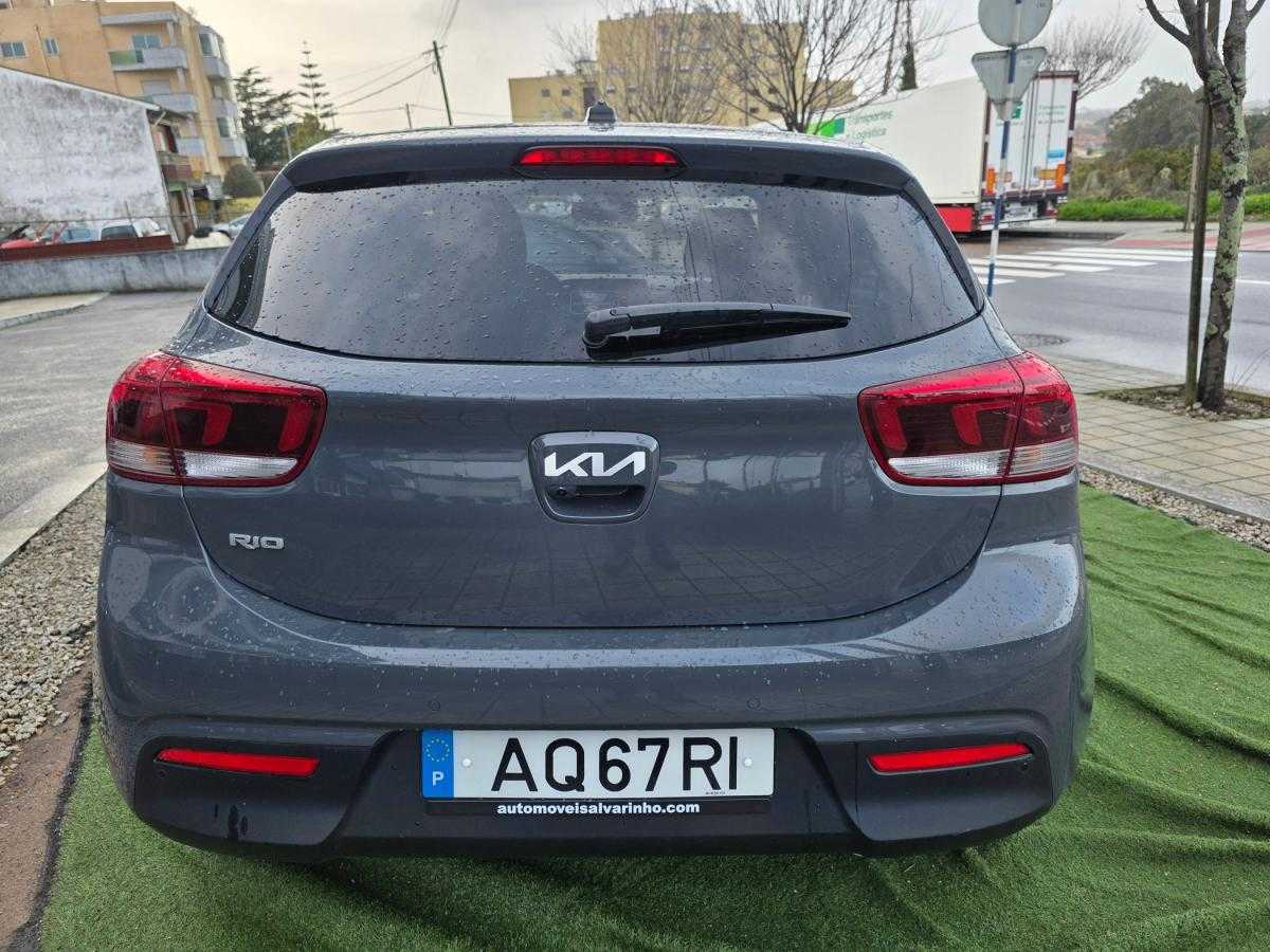 kia-rio-2022-gasolina-998cc