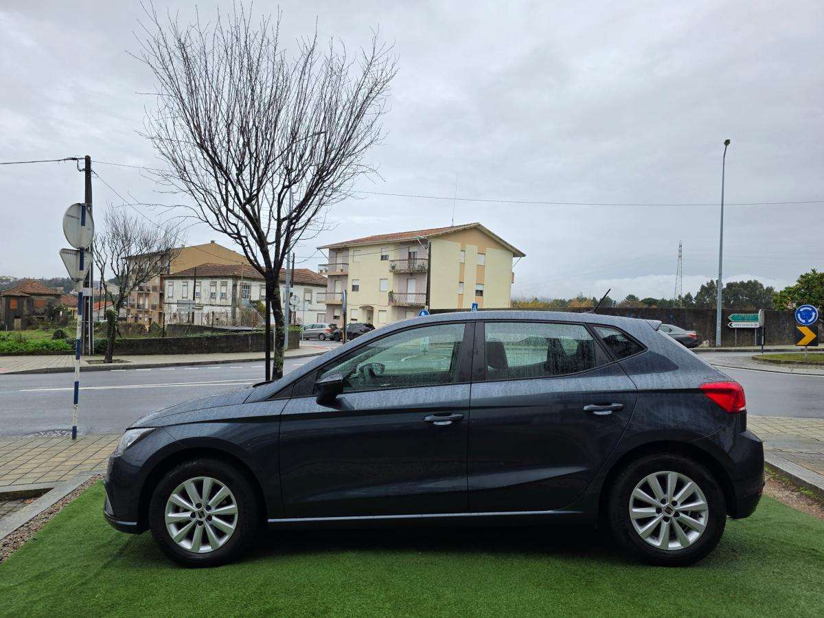 seat-ibiza-2024-gasolina-999cc