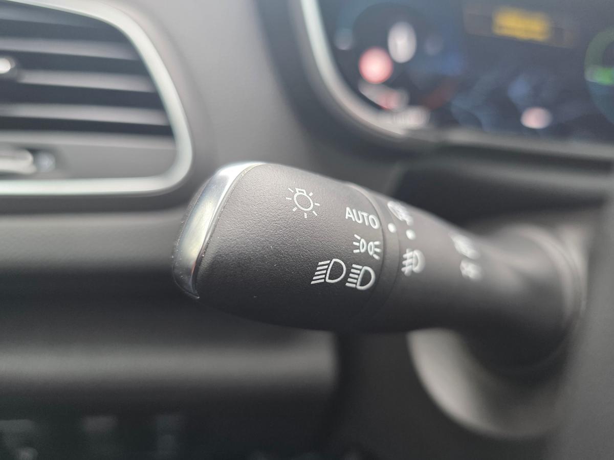 renault-megane-sport-tourer-2022-hibrido-a-gasolina-1598cc