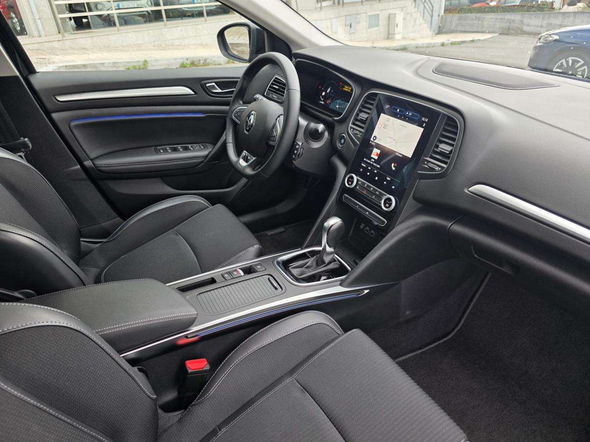 renault-megane-sport-tourer-2022-hibrido-a-gasolina-1598cc