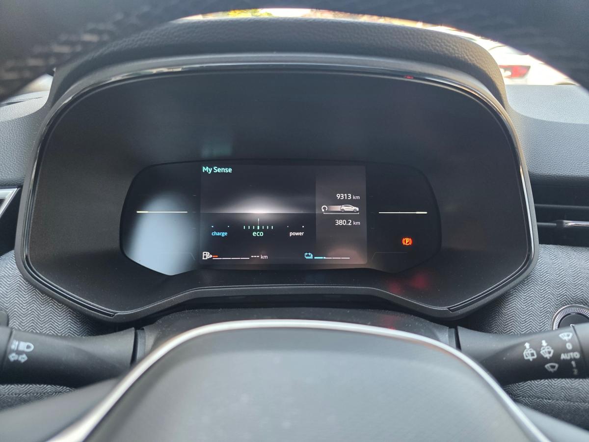 renault-clio-2025-hibrido-a-gasolina-1598cc