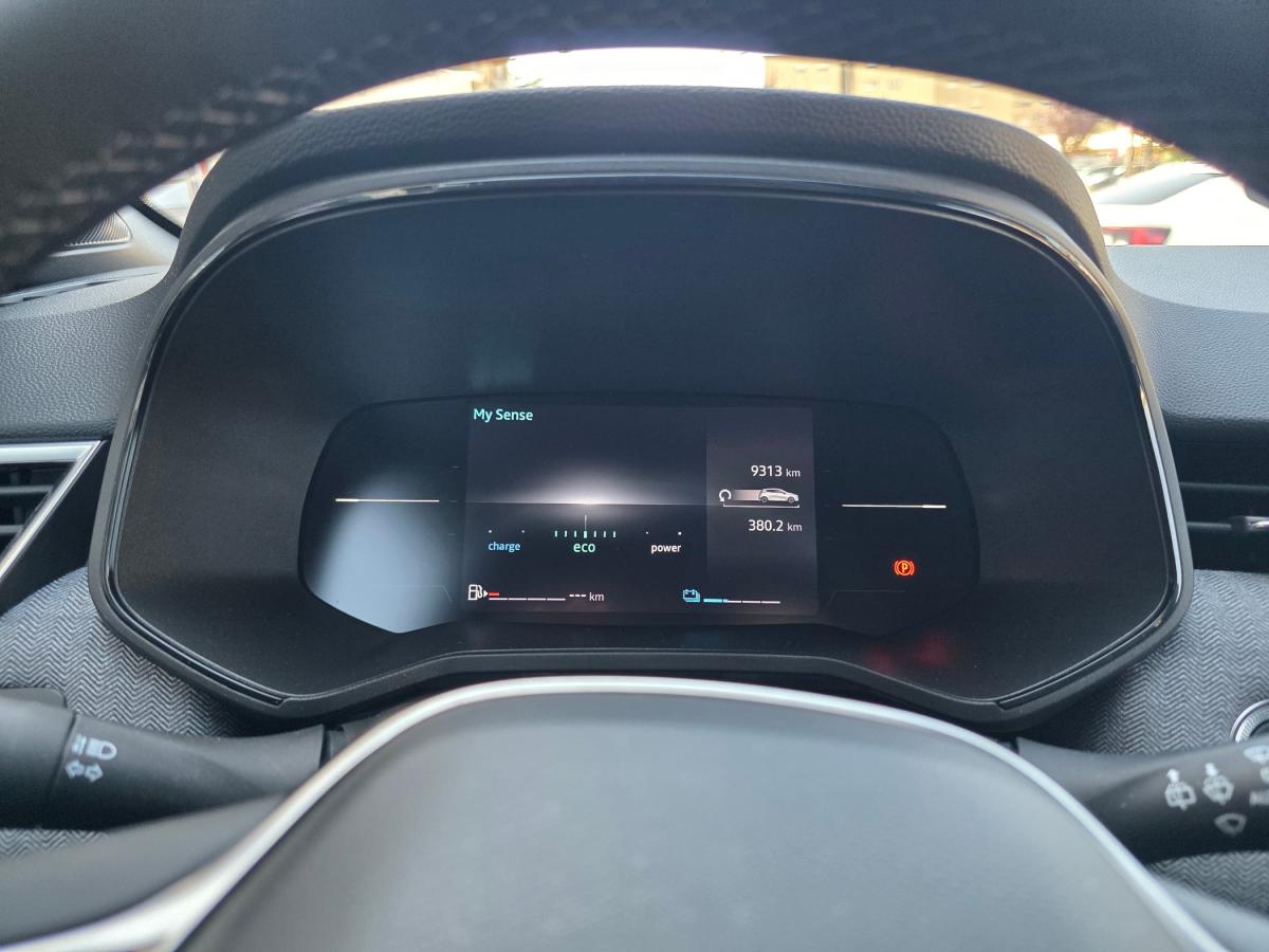 renault-clio-2025-hibrido-a-gasolina-1598cc