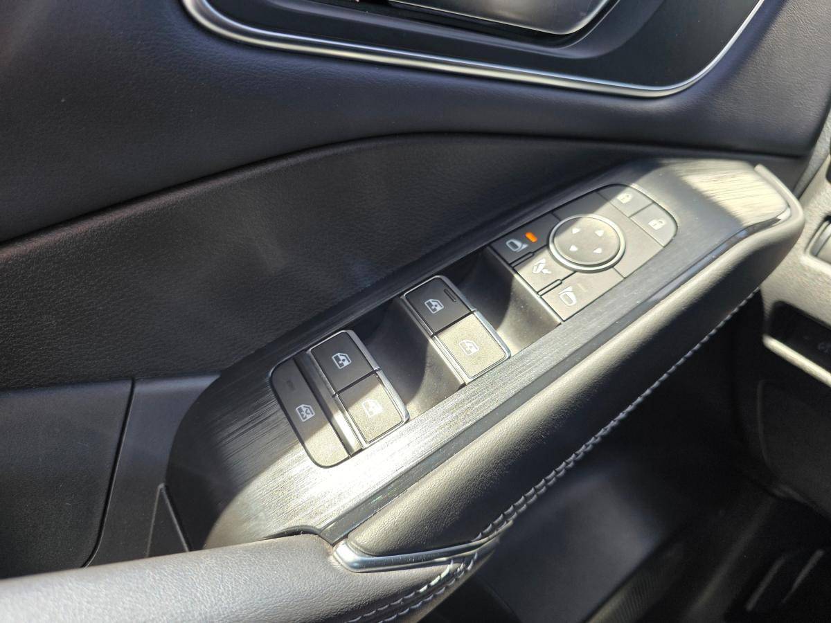 nissan-qashqai-2023-hibrido-a-gasolina-1497cc