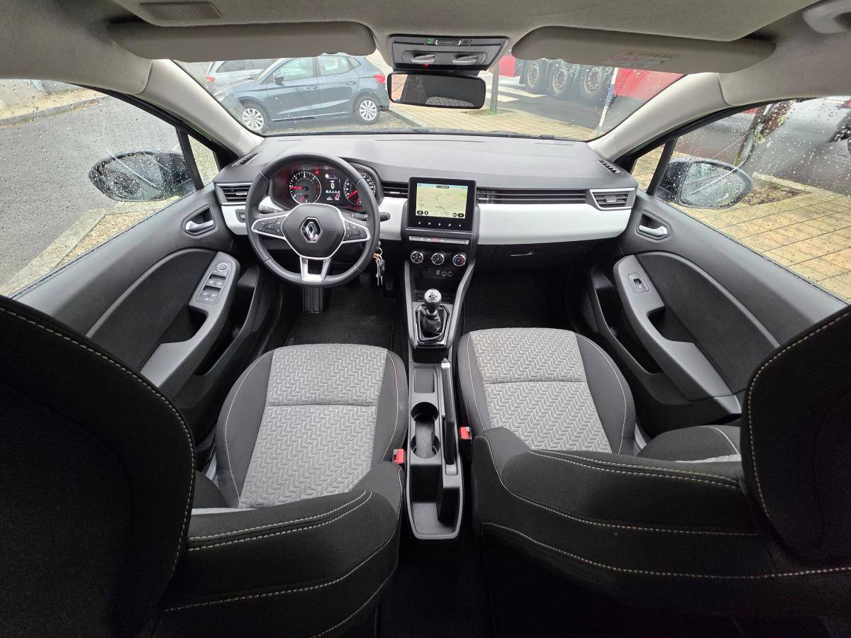 renault-clio-2023-diesel-1461cc
