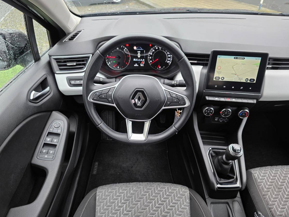 renault-clio-2023-diesel-1461cc