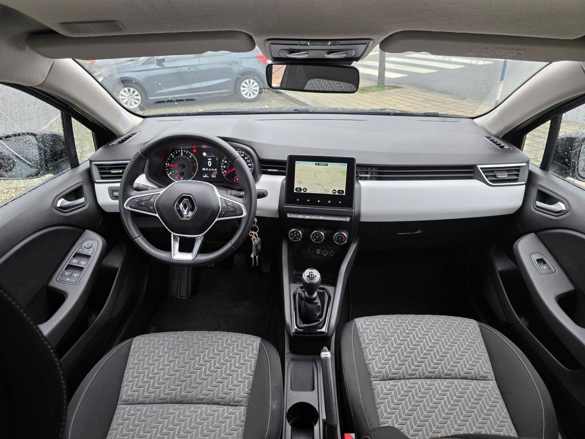 renault-clio-2023-diesel-1461cc