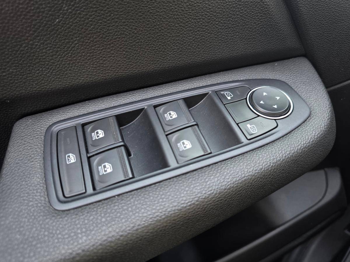 renault-clio-2025-gpl-999cc