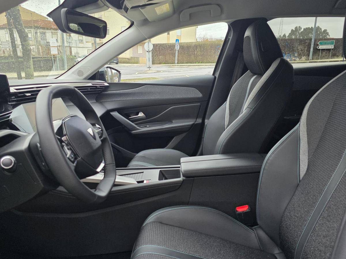 peugeot-308-sw-2023-hibrido-a-gasolina-1598cc