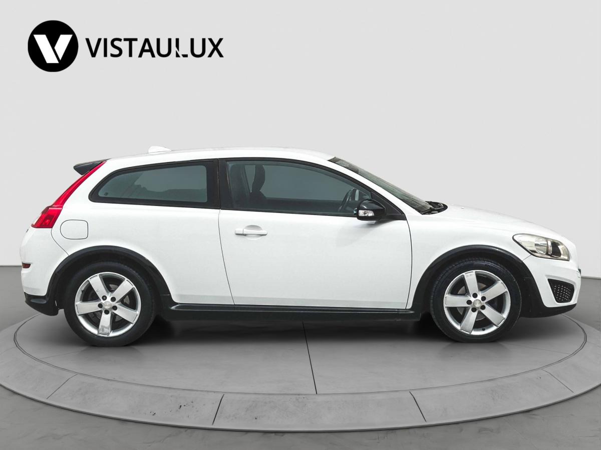 volvo-c30-2011-diesel-1560cc