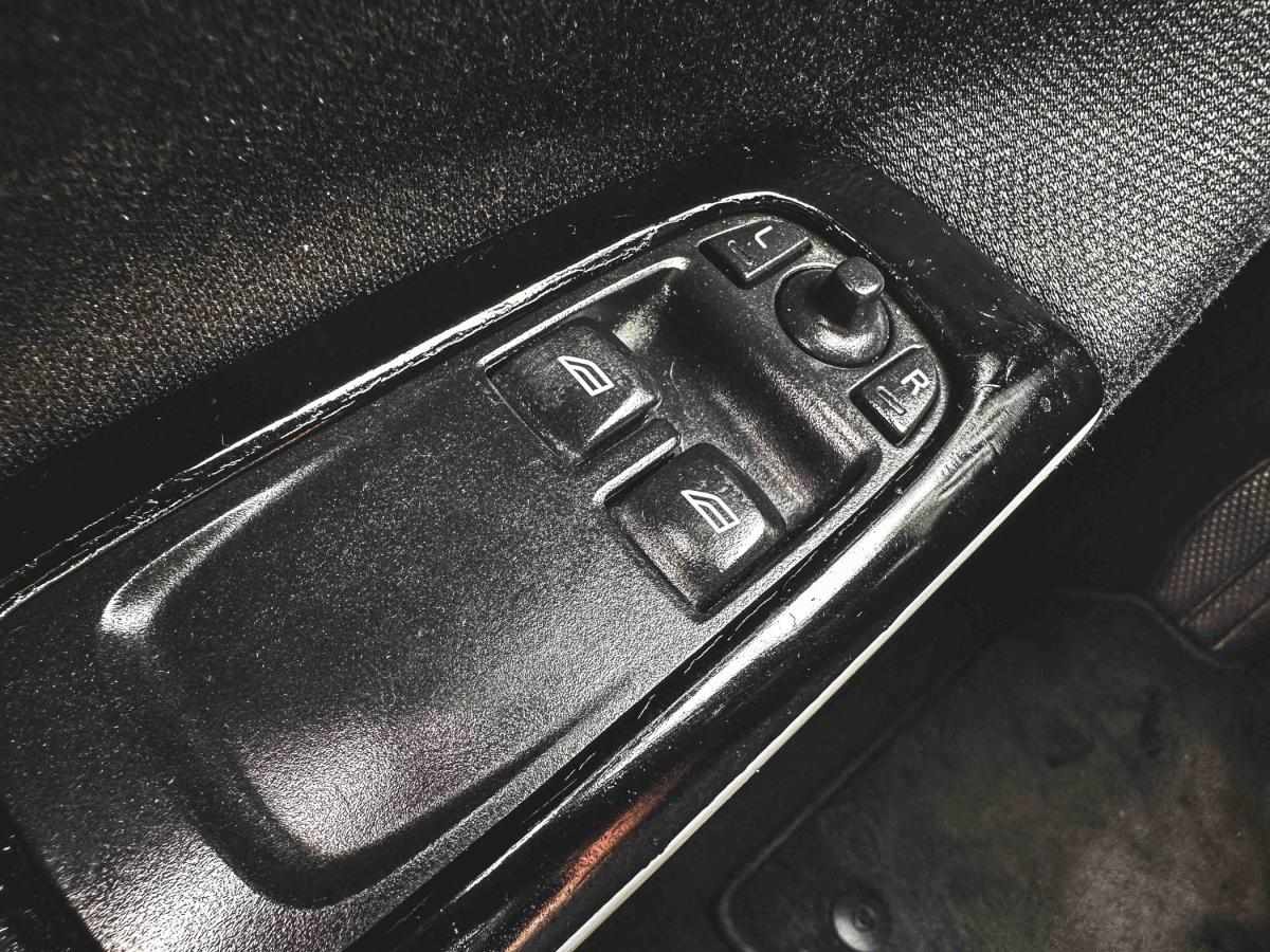 volvo-c30-2011-diesel-1560cc